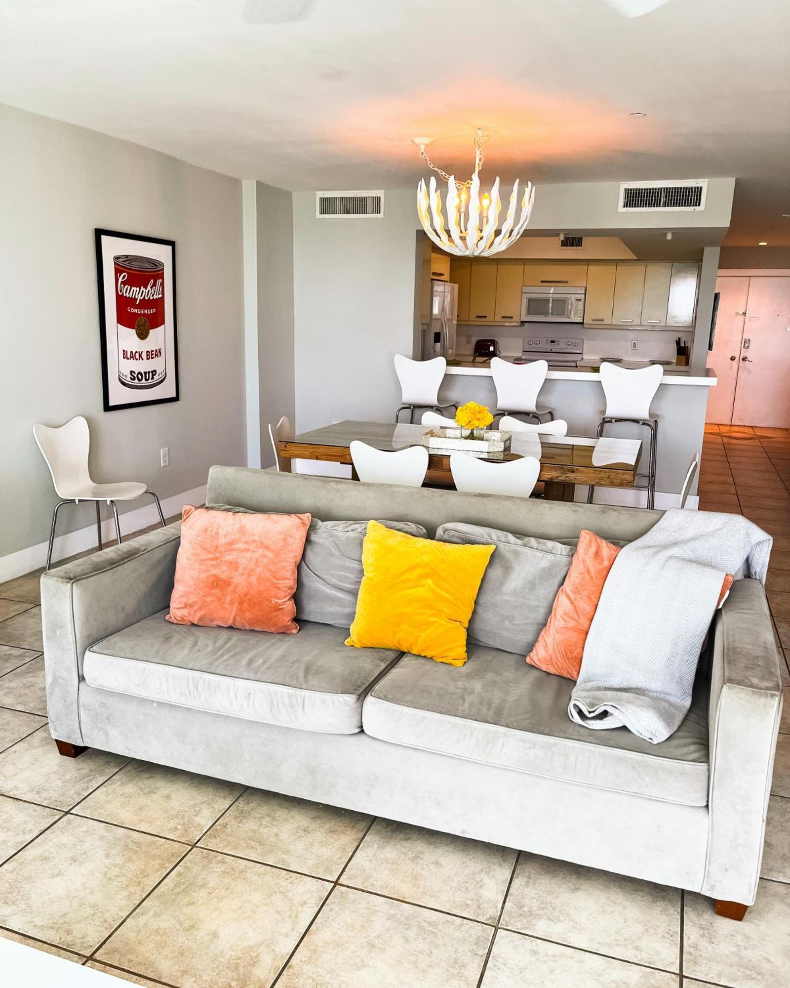 Castle Pavillon 8 Beachfront - Private Beach Access Loft With 2-Story, Pool, Tennis, Free Parking Access Miami Beach Esterno foto